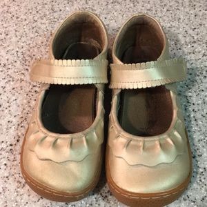 Livie and Luca size 1